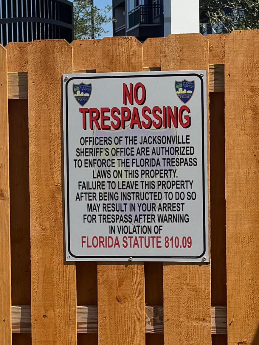JSO Reflective No Trespassing Sign 18x24 Apartment & Condo Entrance Sign